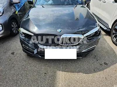 2018, BMW / 520i, VIN: WBAJK7100JBP72636, 90895 км., gas