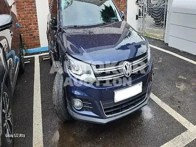 2015, Volkswagen / Tiguan, VIN: WVGZZZ5NZFW501065, 109369 км., diesel