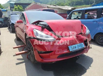 2020, Tesla / Model 3, VIN: 5YJ3E1EC9LF656985, 41326 км., electric