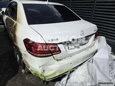 2015, Mercedes-Benz / E 250, 56062 км., diesel