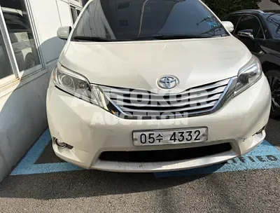 2017, Toyota / Sienna, 198882 км., gas