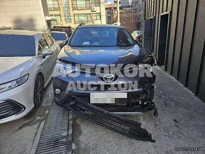 2017, Toyota / RAV4, 153241 км., gas