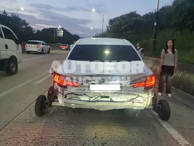 2018, Lexus / ES 300, VIN: JTHBW1GG9J2175724, hybrid