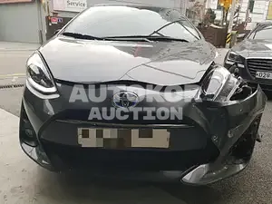 2019, Toyota / Prius C, 87919 км., hybrid, 1497 куб.см.