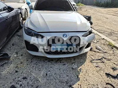 2023, Volvo / S40, 46401 км., electric, 211 куб.см.