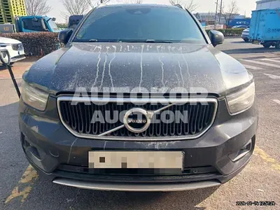 2019, Volvo / XC40, 83628 км., gas