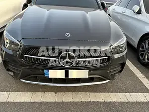 2022, Mercedes-Benz / E 220, unknown
