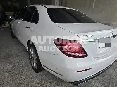 2018, Mercedes-Benz / E 300, VIN: WDD2F4KB5JA415429, 74769 км., gas, 1991 куб.см.