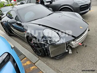 2022, Porsche / 911, VIN: WP0AB2997NS220677, 18059 км., gas