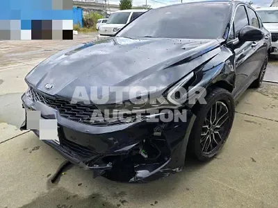 2020, BMW / B5, 85612 км., gas, 1598 куб.см.