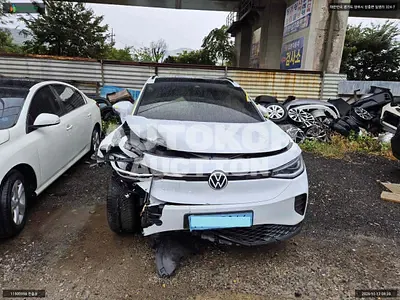 2022, Volkswagen / ID.4, VIN: WVGZZZE2ZNP043483, 65492 км., electric