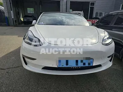 2020, Tesla / Model 3, 91174 км., electric