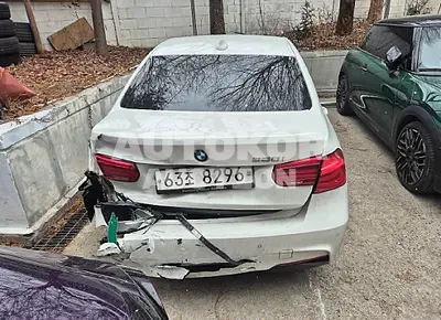 2018, BMW / 320i, 104569 км., gas