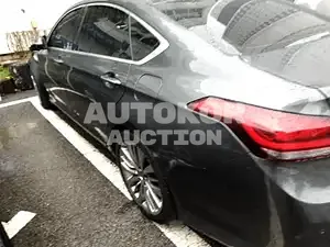 2018, Genesis / G80, VIN: KMHGM41DDJU285042, gas