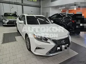 2017, Lexus / ES 300, 144981 км., hybrid