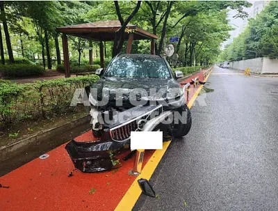2019, Volvo / XC40, VIN: YV1XZACACK2090880, 60832 км., lpg