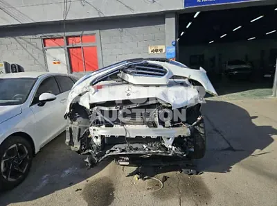 2022, Mercedes-Benz / e250, 27361 км., gas