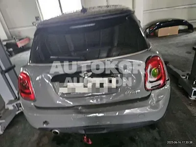 2017, MINI / Cooper, 105152 км., gas