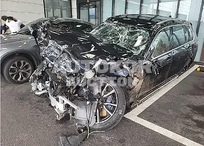 2022, BMW / 740, VIN: WBATB4108N9K37588, 20000 км., hybrid