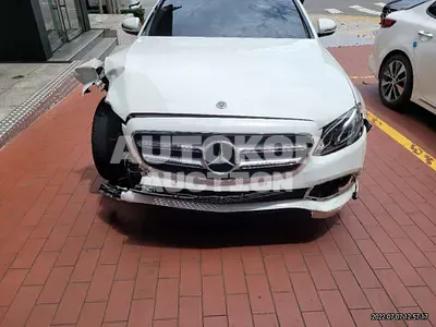 2019, Mercedes-Benz / E 300, VIN: WDDZF4JB2KA672352, 22560 км., gas