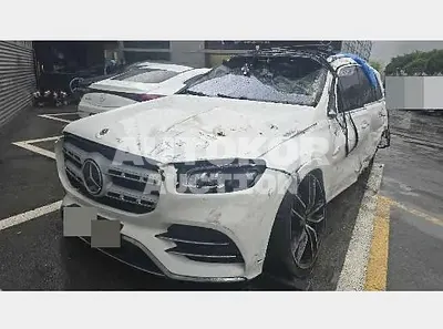 2023, Mercedes-Benz / GLS 580, gas, 3982 куб.см.