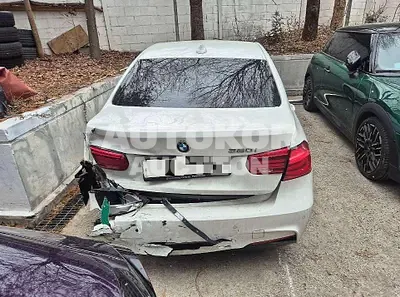 2018, BMW / 320i, 104569 км., gas, 1997 куб.см.