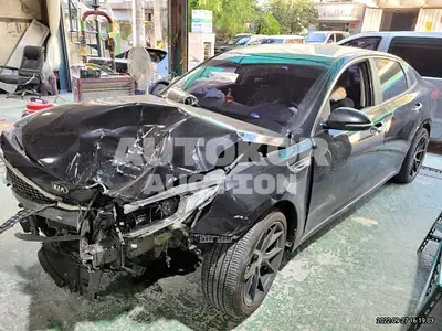 2016, Kia / K5, VIN: KNAGX411BGA089735, gas