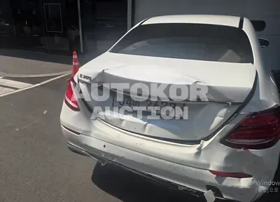 2019, Mercedes-Benz / e300, 79227 км., gas