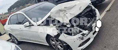 2015, Mercedes-Benz / E 300, VIN: WDDHF5EB2AA140142, 83151 км., gas