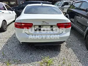 2015, Jaguar / XE, VIN: SAJAB4BN6GA924754, 165117 км., diesel