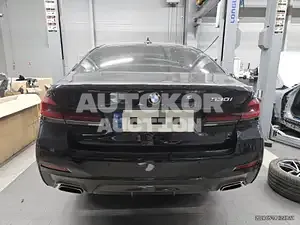 2022, BMW / 530, 27290 км., gas