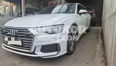 2022, Audi / A6, 42334 км., gas