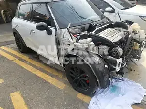 2015, MINI / Countryman, VIN: WMWXD5103GWT61659, 160394 км., diesel