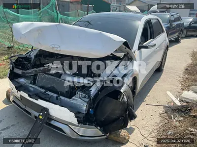 2021, Hyundai / ionic 5, VIN: KMHKR81AFNU008764, 29671 км., electric