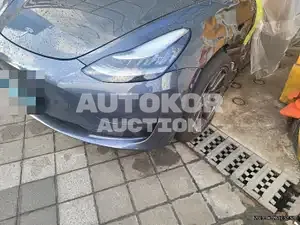 2019, Tesla / Model 3, VIN: 5YJ3E1EA6LF583573, 92785 км., electric