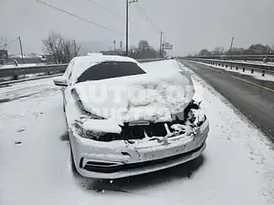 2020, BMW / 520, VIN: WBAJK9102LCE10996, gas