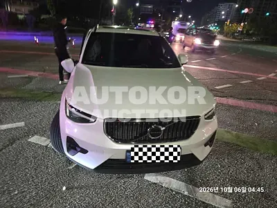 2024, Volvo / XC40, VIN: YV1XZK92XR2378908, 26820 км., hybrid, 1969 куб.см.