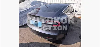 2020, Tesla / Model 3, 94488 км., electric, 225 куб.см.