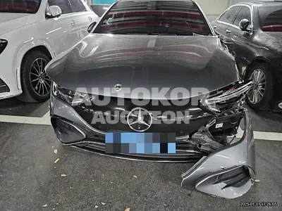 2023, Mercedes-Benz / E 350, electric