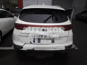 2021, Kia / Sportage, VIN: KNAPN813BMK924179, 57184 км., diesel, 1995 куб.см.