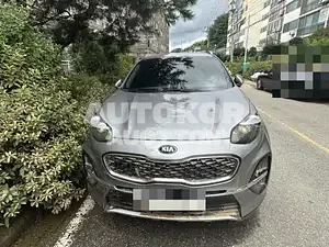 2020, Kia / Sportage, VIN: KNAP681ABLK840084, 40000 км., gas
