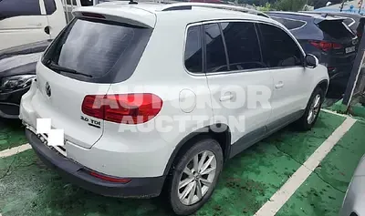 2015, Volkswagen / Tiguan, VIN: WVGZZZ5NZFW507634, 208338 км., diesel