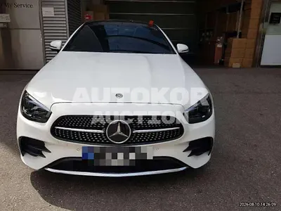2021, Mercedes-Benz / e300, 74124 км., gas