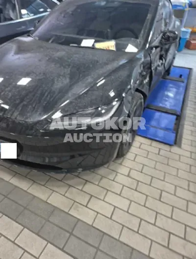 2024, Tesla / Model 3, 36814 км., electric
