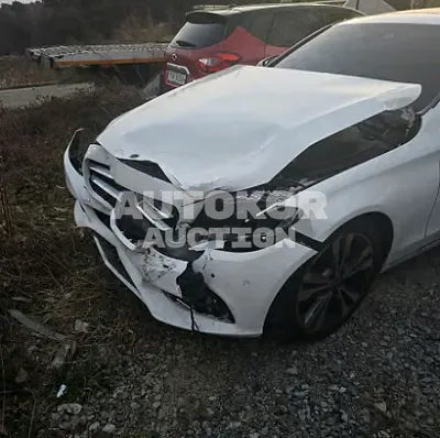 2018, Mercedes-Benz / C 200, 15300 км., gas