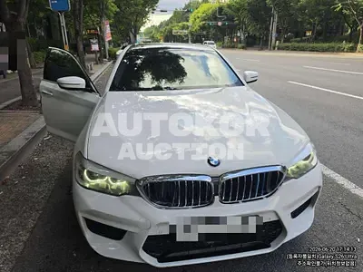 2018, BMW / 520i, 104787 км., gas