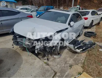 2021, Audi / A4, VIN: WAUZZZF4XMN012190, 10000 км., diesel