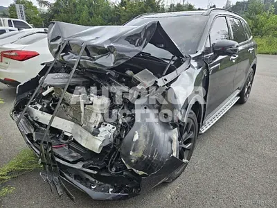 2022, Kia / Sorento, VIN: KNARH81BHNA121603, 60000 км., diesel, 2200 куб.см.