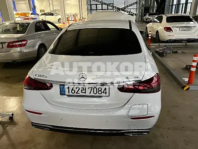 2021, Mercedes-Benz / E 300, VIN: W1KZF5EBXMA892793, 14930 км., hybrid