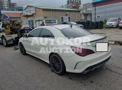 2016, Mercedes-Benz / A 45 AMG, VIN: WDDSJ5CB1GN373194, 100681 км., gas
